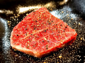 思い立ったらひとり焼肉!三軒茶屋でDJ TAROさんが見つけたのは誰にも邪魔されず焼肉が楽しめる穴場