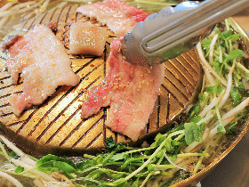 タイ式焼肉「ムーガタ」って知ってる?焼肉としゃぶしゃぶを一緒に味わうハイブリッドなタイ料理店オープン
