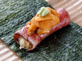 あの料理人が仕掛ける4店目は「肉割烹」!とろける和牛を日本料理の技で味わう『肉うち山』【東銀座】