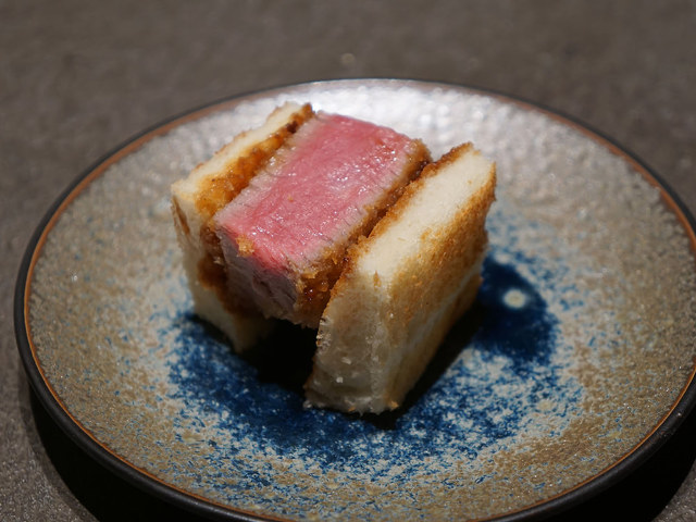 赤坂の 焼肉 思食 おぼしめし は焼肉のプロたちが表現する 進化系焼肉の大本命だった Dressing ドレッシング