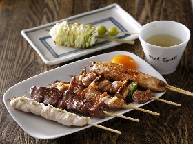 焼鳥の名店『バードランド』から独立20年!受け継いだ確かな味にファンがたえない北千住『バードコート』