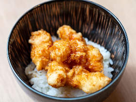サクッとおいしい! 極上の海の幸・山の幸を天ぷらで味わう、代々木上原の天婦羅専門店『喜わ』