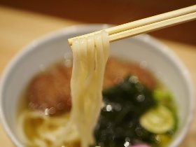 宇和島のやわ麺とだしは口福の味 あの鮨職人がうどん店を開いたワケ【不動前】