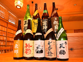 お酒の充実度ハンパなし! オトナの酒街・荒木町に誕生した秘密の酒場『燗コーヒー藤々』