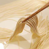 乾燥パスタは、茹でずに◯◯◯するだけで超モッチモチに！ ひと手間で生パスタ風に仕上げる裏ワザが超簡単