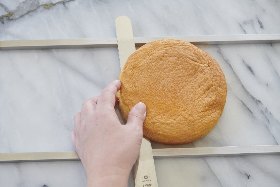 意外と簡単 生クリームの塗り方 デコレーション術を洋菓子研究家が伝授 イチゴのショートケーキ Dressing ドレッシング