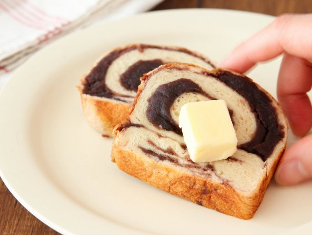 あの味をおうちで！こっくり甘い「あん食パン」の作り方の画像