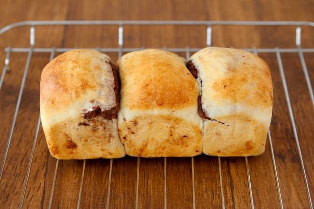 あの味をおうちで！こっくり甘い「あん食パン」の作り方の画像