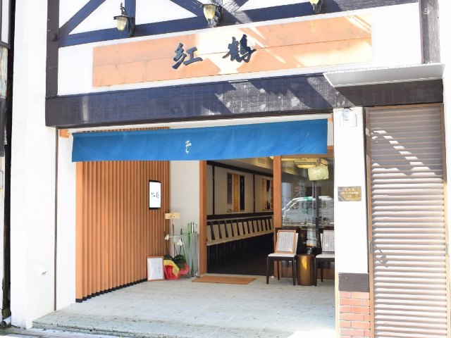 開店2時間前から大行列!?