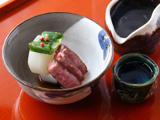 普段使いから、大切な会食まで。美しき日本料理を味わえる『荒木町 光樹』