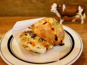 7種のチーズがたっぷり「チーズトースト」が美味! チーズ尽くしのカフェ&バーが、高円寺で密かな人気に