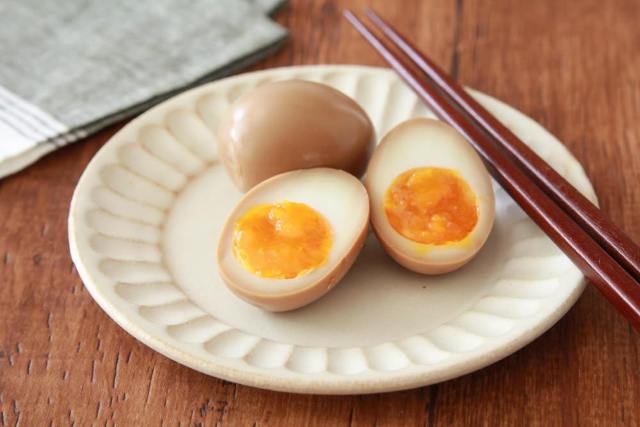 食べ比べレシピ どの 煮卵 が好み 卵黄とろ りな半熟煮卵を3種類の味付けで調理してみた Dressing ドレッシング
