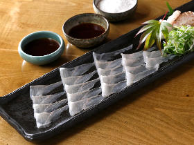 アナゴのお造りとアナゴの白レバーは必食! 絶品「アナゴ」を食べ尽くす、アナゴ料理専門店『はかりめ』