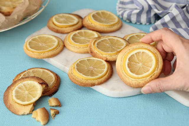 レモンをまるごとスイーツ作りに活用！クッキーにチーズタルトなど 