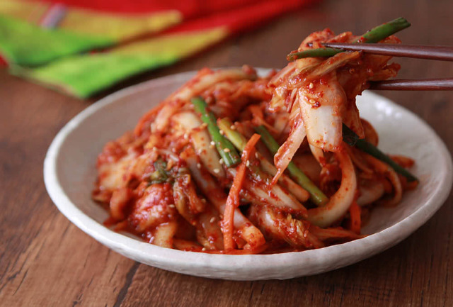 韓国の料理研究家が教える！本格派「白菜キムチ」の作り方の画像