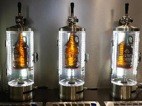瓶詰のクラフトビールをテイクアウト!? うまさを追求した下北沢の”ビール量り売り専門店”が最高すぎる