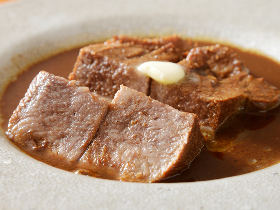 8時間煮込んだ「タンシチュー」があなたを誘惑! 新時代の肉割烹『京洛肉料理かなえ』【京都】