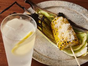 夏は断然「レモンサワー」!合わせる料理に正解はあるの?プロに聞いたおいしさ倍増する最強ペアリング