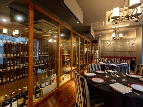 超一流ワインが格安で味わえる! サービスの神様が手がける新フレンチは、神楽坂の大人を魅了する遊び場