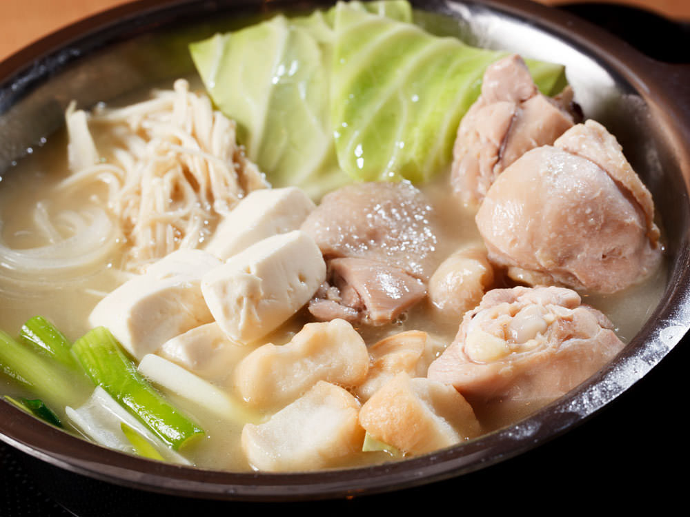 超おいしい「鍋料理」を、みんなでワイワイ食べるなら、この話題店3軒【火鍋・水炊き・しゃぶしゃぶ】