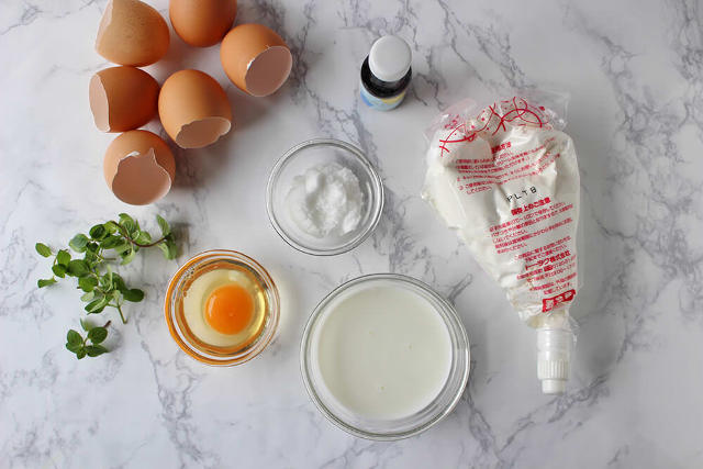 簡単レシピ 卵の器がかわいすぎ とろ り濃厚な カスタードプリン の作り方 Dressing ドレッシング