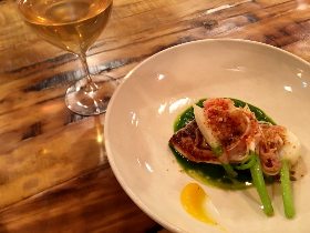 リアルタイムのパリに出会う閃きと驚きがいっぱいの料理たち、早くも予約困難必至のフレンチ【渋谷】