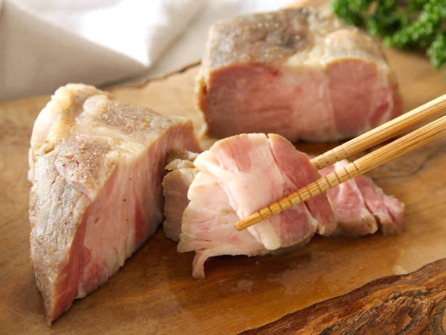 豚塊肉を手に入れたら絶対作ってほしい うまみじんわり 自家製ボイルハム の絶品レシピ Dressing ドレッシング