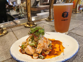 旅先で味わう「クラフトビール」はなぜうまいのか? クラフト魂あふれる湘南の『ゴールデン・バブ』の場合