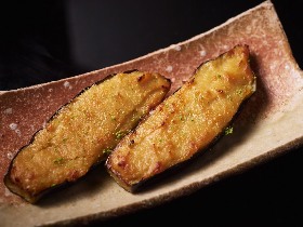 「なすの味噌田楽」をつまみにお酒がすすむ! 日本料理『懐石小室』小室光博氏が基本のレシピを伝授