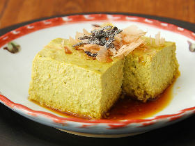 牡蠣をつぶして作る「牡蠣豆腐」の濃厚なうまみに感動！ 基本の作り方と簡単アレンジ【旬レシピ】