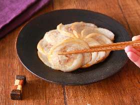 炊飯器で簡単「チャーシュー」レシピ!とろとろに仕上がる豚バラ肉の巻き方・味付けの黄金比解説付き