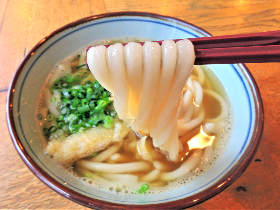 うどんはコシだけじゃない! やわやわ『久留米うどん』が教えてくれる、ご当地うどんのホントのうまさ
