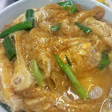 関西にしかない丼ものと北九州独特の肉うどん Dressing ドレッシング