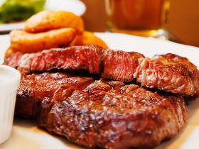肉好きたちが唸る!うまみが最大限に引き出された絶品肉料理店まとめ