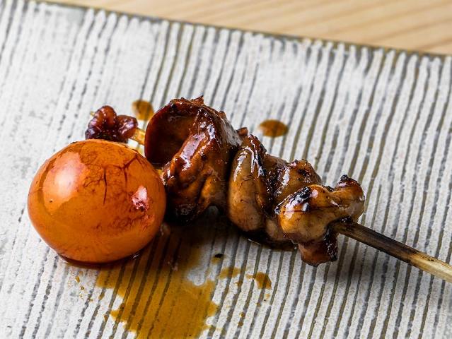 焼鳥ツウが太鼓判を押すイチオシの焼鳥店がここ 敷居の低さと極上の味を両立する恵比寿 鍈輝 えいき Dressing ドレッシング