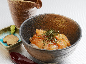 「鯛めし」おかわりし放題が神コスパ! 1日6名限定の「会員制レストラン」【入店方法おしえます】