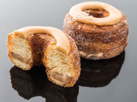 行列店『ドミニクアンセルベーカリー』の魅力と、並ばずに食べるコツ教えます!
