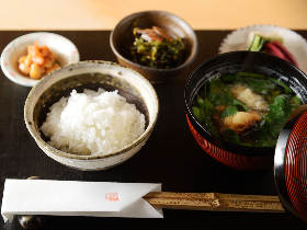 懐石10皿コースが8,000円から!『嵐山吉兆』ほか世界の領事館で活躍した名職人の料亭が京都に誕生