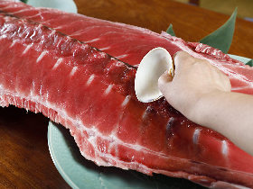 居酒屋『Jige(ジゲ)築地店』の本マグロが豪快すぎ! がっつりマグロを味わう超人気の海鮮居酒屋