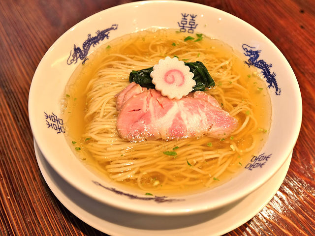 煮干し 鶏 豚 貝が合わさる 極上スープ に悶絶 本郷三丁目の行列店 中華蕎麦にし乃 Dressing ドレッシング