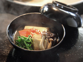 使っちゃいけない食材は?日本の伝統食「精進料理」について【代表的な精進料理は?どんな時に食べるの?】