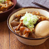 とろっとろ絶品！家でもおいしく作れる「牛すじ煮込み」の作り方と、余ったときに役立つ簡単アレンジレシピ