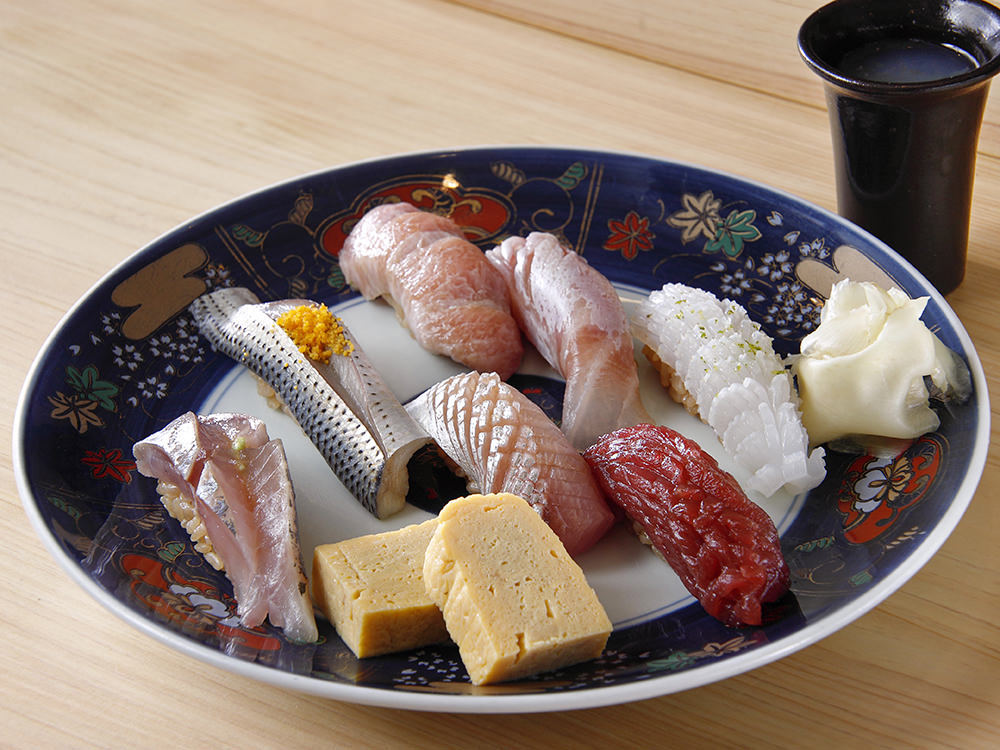 ミシュラン系列店なのに寿司が1カン80円から! 渋谷に誕生したコスパ最強の街場鮨店『すし光琳』