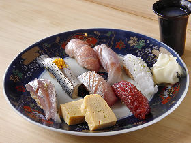ミシュラン系列店なのに寿司が1カン80円から! 渋谷に誕生したコスパ最強の街場鮨店『すし光琳』