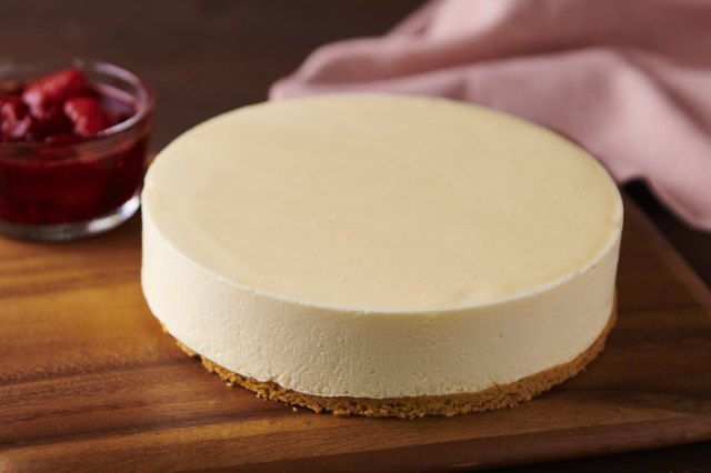 ひと工夫で レアチーズケーキ がプロの味に 人気洋菓子研究家が簡単テクニックを大公開 レシピ Dressing ドレッシング