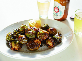 【レシピ】夏こそ野菜の揚げ物が一番! 食欲を増進させる“野菜の素揚げ料理”の極意おしえます