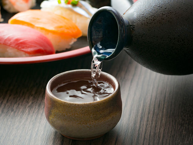 What is the difference between "Hot Warm", "Nuru Warm" and "Kami-Kan"?  [Basic knowledge of sake]