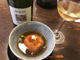 立ち飲み『かねます』との出逢いで人生が変わった料理人の集大成!だしを味わう、千歳船橋の町割烹『嘉六』