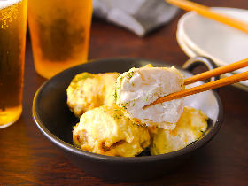 サクサクねっとりが絶品!「里芋のチーズフリット」や「里芋ポテサラ」など、旬を味わう洋風おつまみレシピ