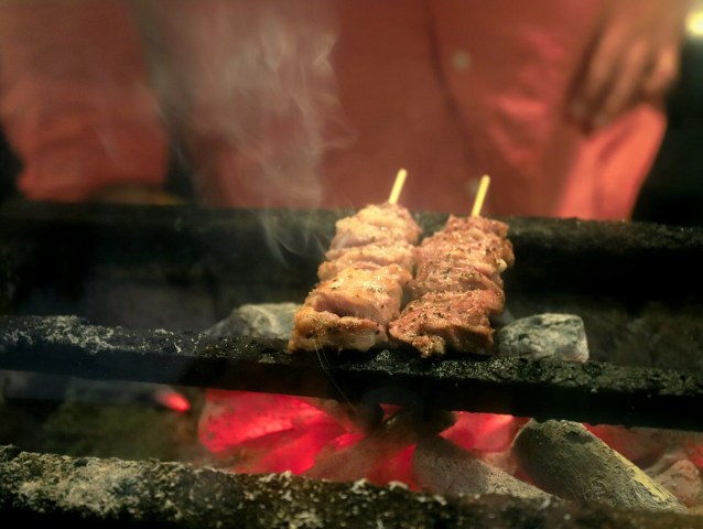 焼きとんの名店 久遠の空 の豚モツをおいしく食べ尽くすコースが秀逸 Dressing ドレッシング